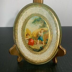 Vintage Italy Florentine Wood Plaque Gold Oval Small Art